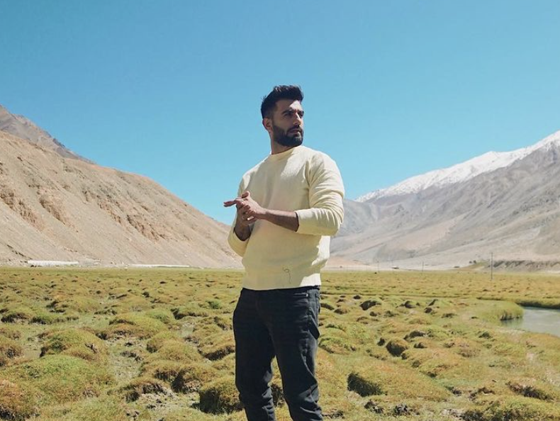 Chi è Manav Chhabra? : biografia, famiglia, incontri, instagram, affari e altro