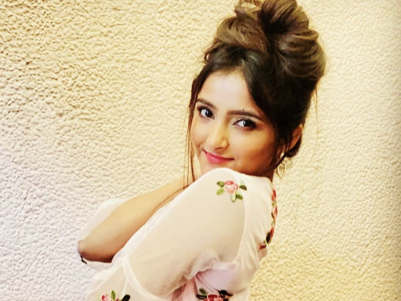 Chi è Monika Yadav? : biografia, famiglia, incontri, instagram, affari e altro