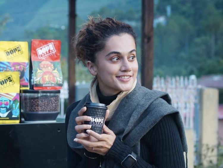 Chi è Taapsee Pannu: biografia, famiglia, incontri, instagram, affari e altro ancora