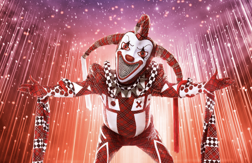 Chi è Jester di «The Masked Singer»? Tutto quello che sappiamo