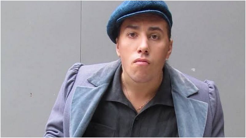 Chi è Yevgeny Kulesh? Un attore russo viene schiacciato a morte al Teatro Bolshoi di Mosca
