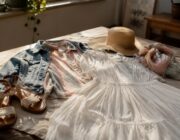 Outfit estivi 2026: 5 idee chic per resistere all'afa cittadina