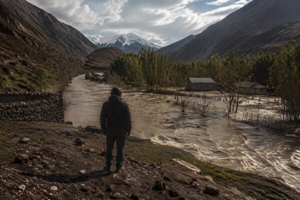 La straordinaria testimonianza di Stefano Lotumolo sull'alluvione in Nepal