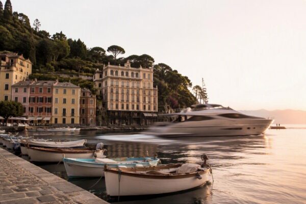 La vacanza d'amore dei Beckham a Portofino: un viaggio nel tempo