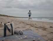 Trucchi infallibili per liberarsi della sabbia dopo il mare