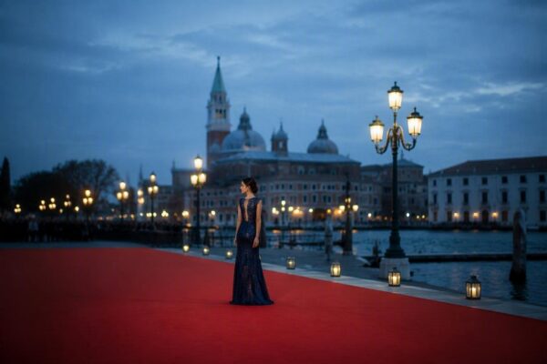 Barbara Ronchi al Festival di Venezia 2026: eleganza e stile in Louis Vuitton