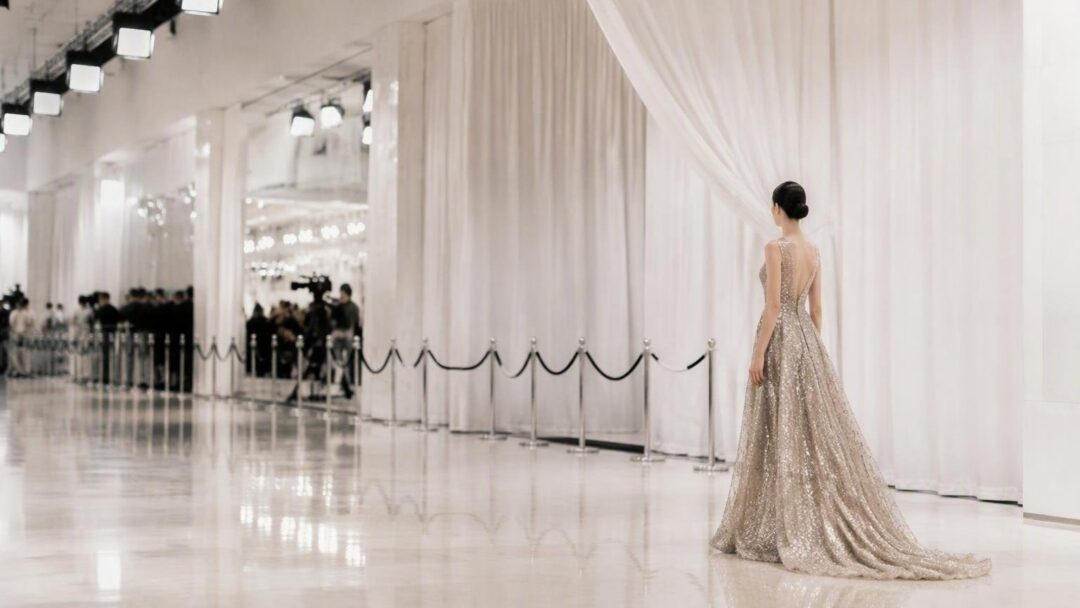 Bob Mackie e il suo impatto sulla moda delle celebrità