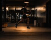 Campagna TV di Anytime Fitness: 10 anni, 80 club e accesso 24/7