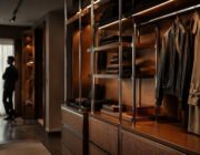 Capsule wardrobe: pezzi chiave glam per elevare ogni look