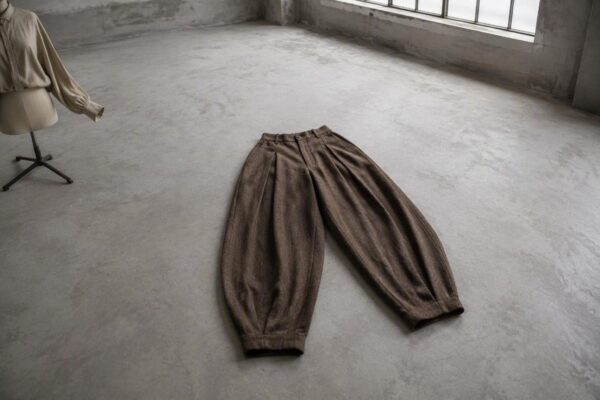 Collezioni autunno 2026: i modelli di pantaloni più desiderati