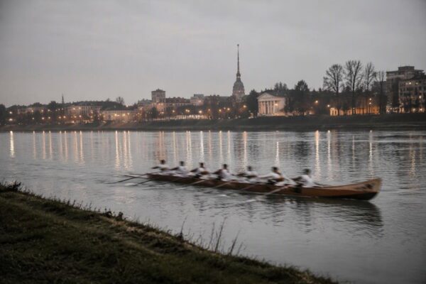 Regata universitaria Sebago Rowing Cup illumina il Po di Torino