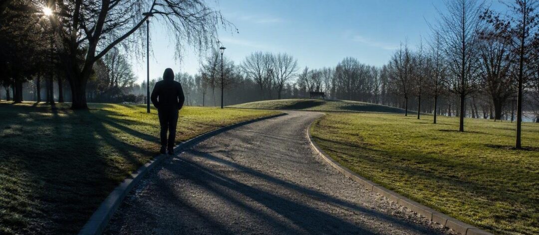 Scopri i benefici della camminata veloce per la salute e il benessere