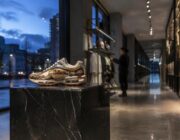 Sneaker limited edition adidas x Esselunga: moda e solidarietà a Milano