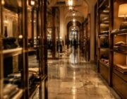 Tendenze e collezioni imperdibili dalla sfilata di Burberry a Paul Costelloe