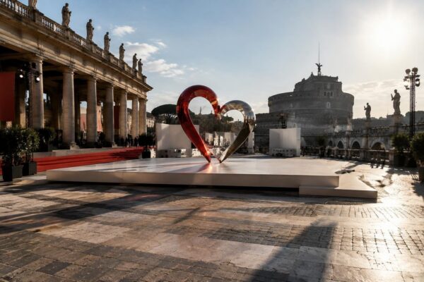 Il Ministero dell’amore: satira politica e sentimenti a Roma