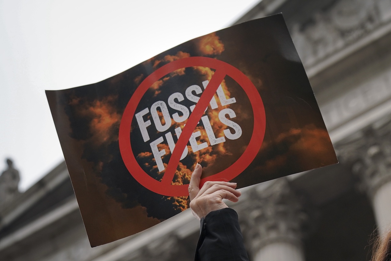 8,7 millones de personas mueren al año por la contaminación de los combustibles fósiles