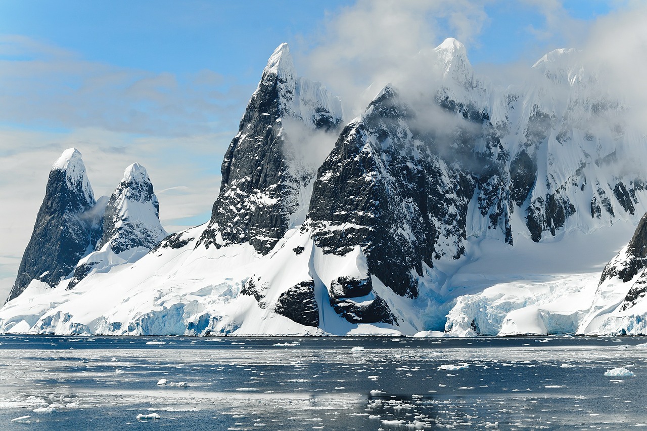 Una plataforma de hielo en la Antártida está a punto de colapsar