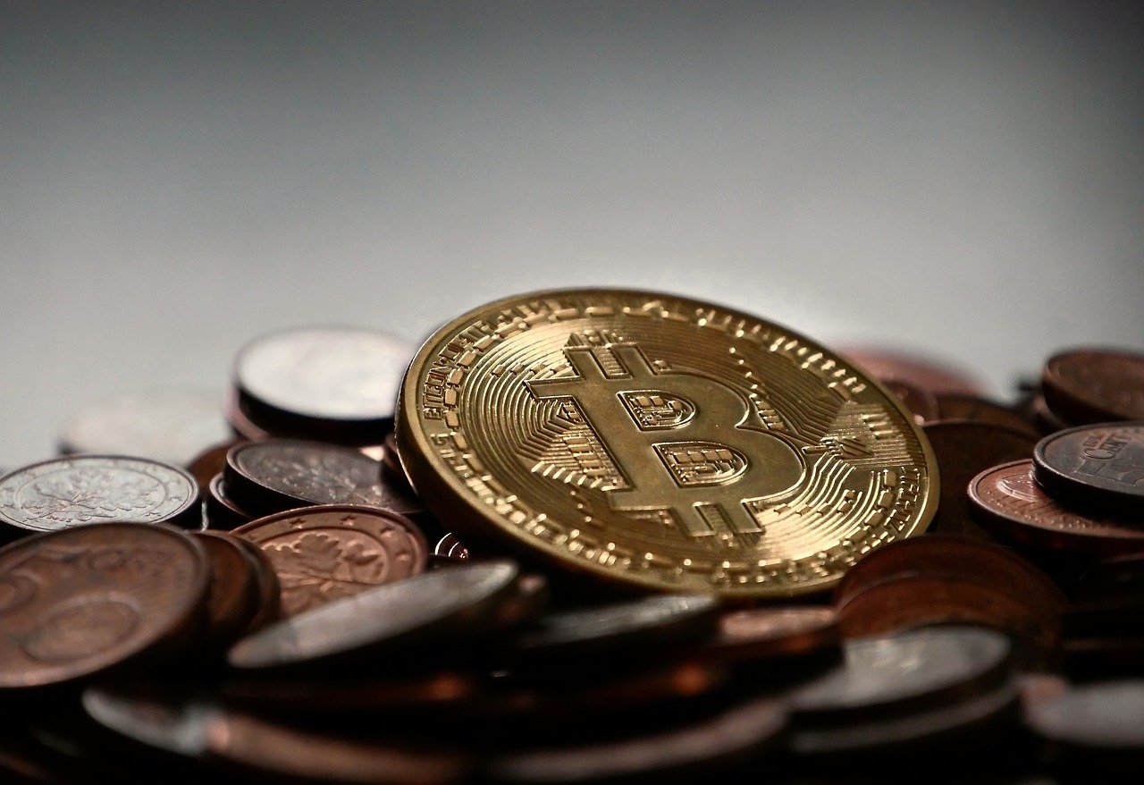 I cripto-miliardari hanno perso $15,5 miliardi a causa del crollo del tasso di cambio digitale