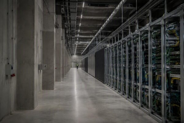 Dalla fibra ottica all'IA: il viaggio di Paul Excell nella rivoluzione digitale