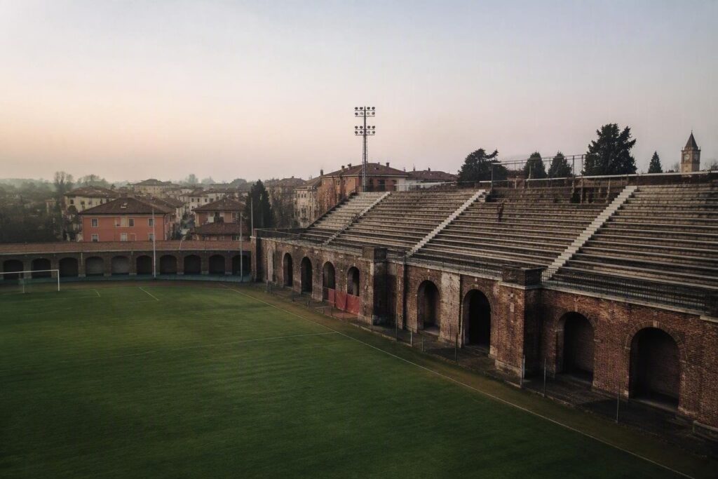 Calcio italiano: vivai, eventi e tradizioni che uniscono i tifosi