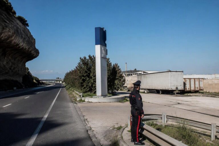Operazione anti-furti su tir: tre arresti e cinque denunce