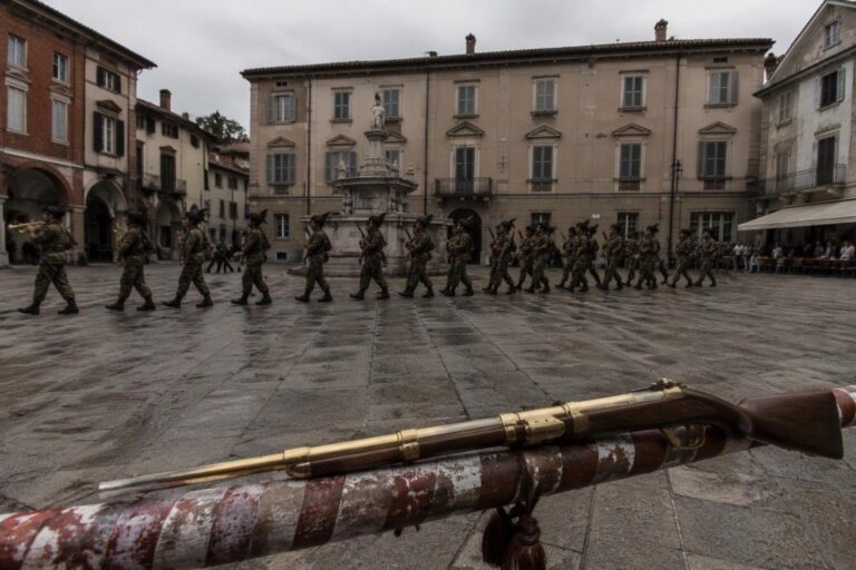 Raduno nazionale del 28° Battaglione e fanfara Oslavia a Bellinzago