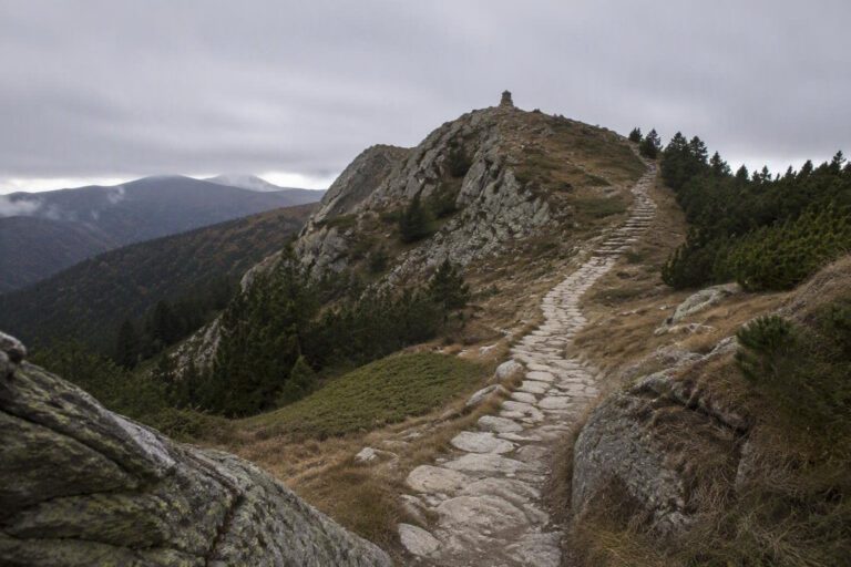 Escursione al Monte Cimone: guida all’anello tra natura e panorami mozzafiato