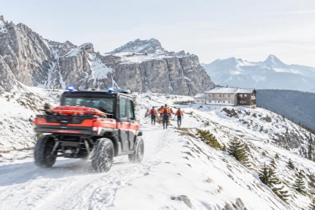 Allarme montagna: due adolescenti tedeschi salvati al Rifugio Bonner