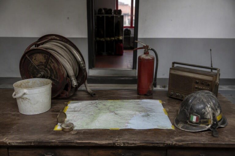 Friuli Venezia Giulia in fiamme: Vigili del Fuoco e Protezione civile al lavoro