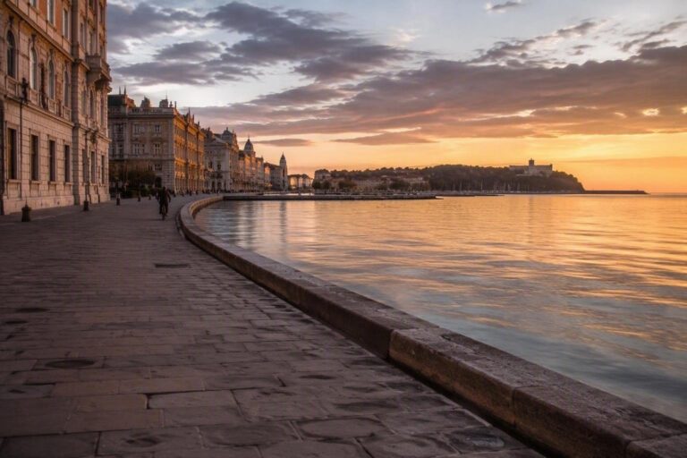 Weekend a Trieste: tre itinerari tra mare e Carso