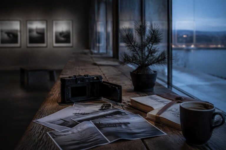 Mostra fotografica a Trieste: tre sguardi esterni su Barcola