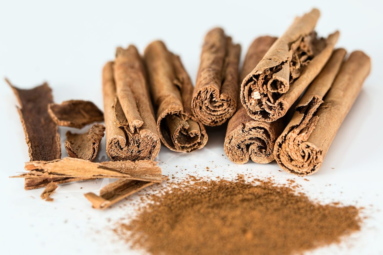 Cannella: benefici per intestino e colesterolo