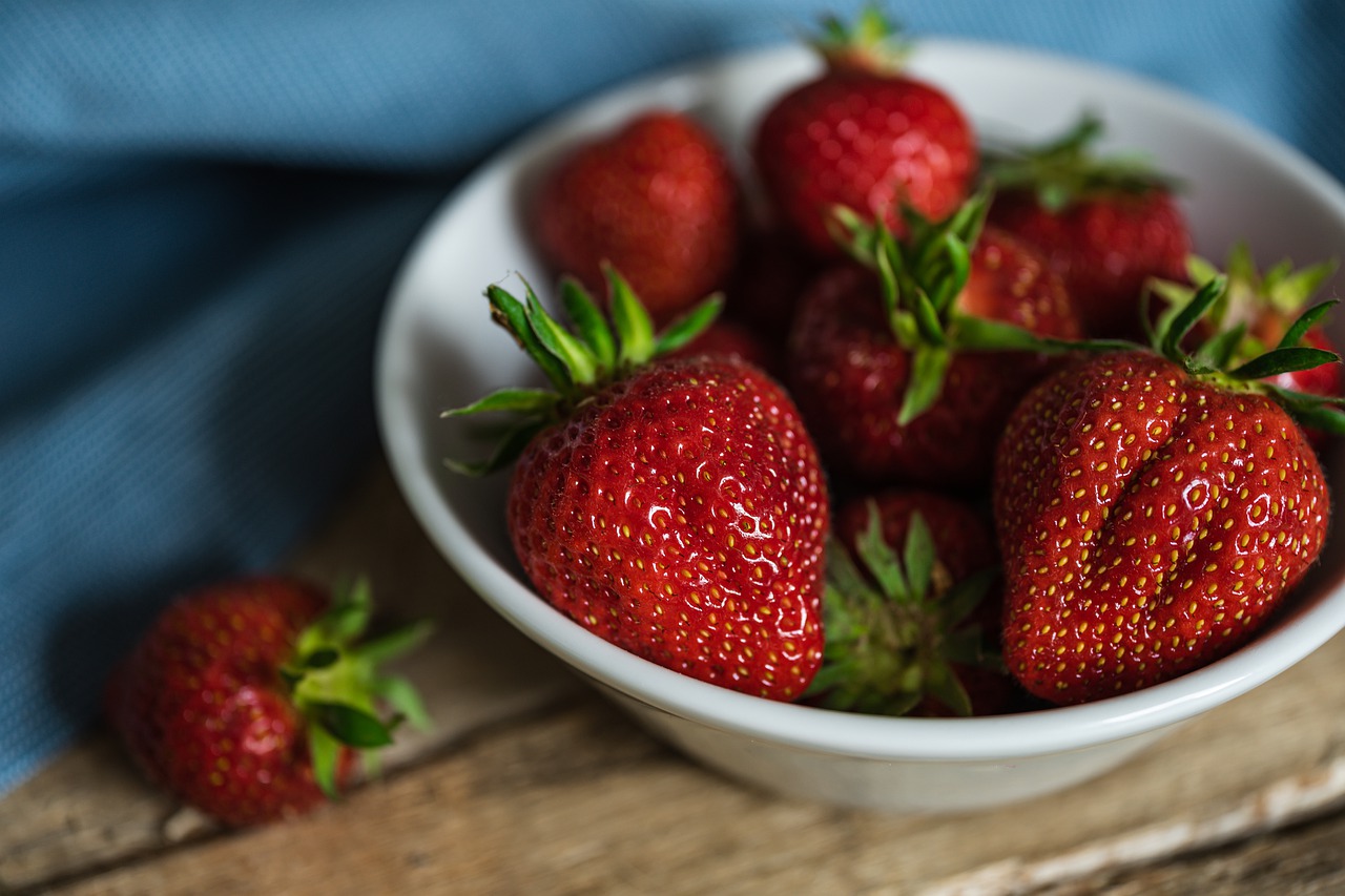 fragole propriet&agrave; terapeutiche