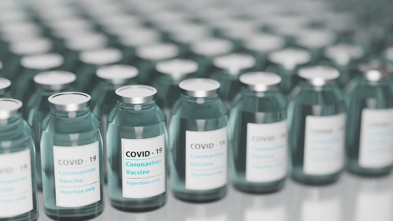 vaccino covid variante sudafrica