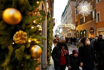 covid italia rt e incidenza in leggero aumento ricoveri stabili 2