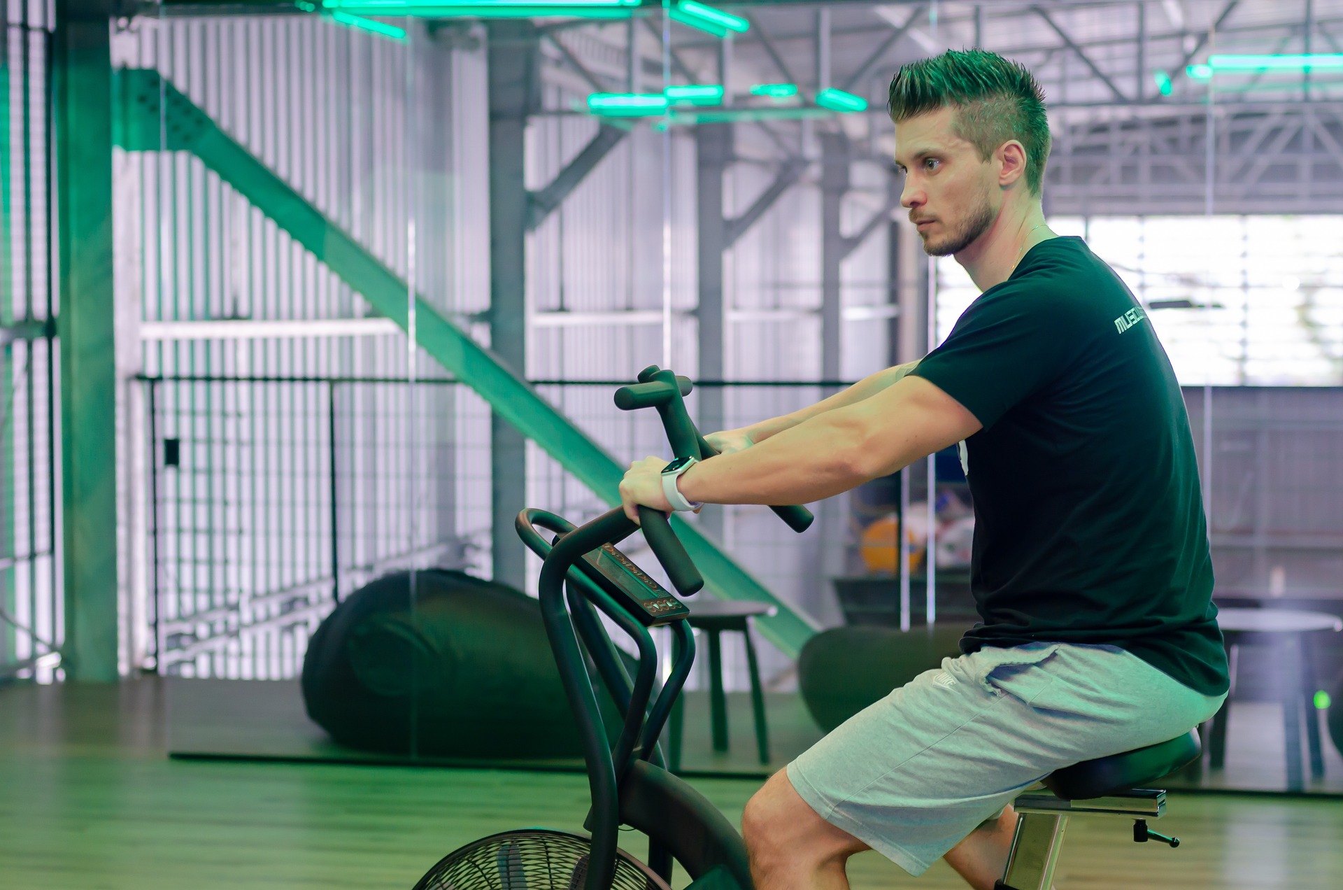 Cyclette: benefici e dove acquistare il modello migliore per il Black Friday