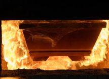 boom cremazioni in italia allarme dei medici rischi per lambiente 2