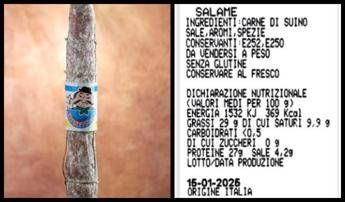 salame stagionato con frammenti di spugna richiamato un lotto 2
