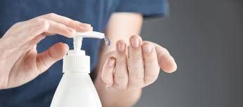 giornata igiene mani in ospedali italiani cala consumo soluzione idroalcolica 2