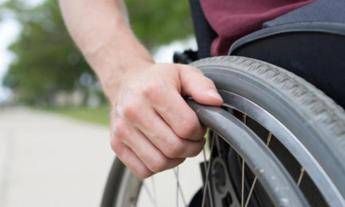 sclerosi multipla nei casi piu gravi 14mila euro lanno a carico famiglie 2