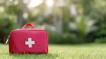 vacanze in salute kit automedicazione in valigia per 9 italiani su 10 2
