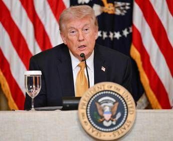 trump svela la malattia di un deputato oncologi messaggio pericoloso da condannare 2
