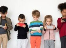 cefalea digitale pediatri iper esposizione a schermi si collega a mal di testa 2