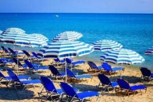 labbronzatura e fuori moda il medico estetico un trend che fa bene alla pelle e alla salute 2