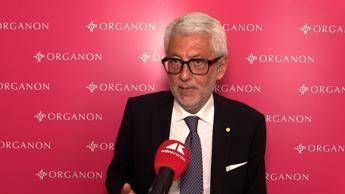 rossi simg medico di medicina generale accompagna la donna in tutte le fasi vita 2