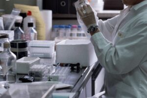 cancro al polmone una firma nel sangue predice il rischio di tumore nuove speranze per prevenirlo 2