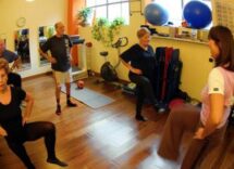 dopo i 60 anni camminare non basta esperti almeno 150 alla settimana di attivita aerobica moderata o 75 intensa 2