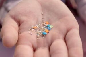 salute studio italiano infarti piu gravi con microplastiche fumo e inquinamento 2