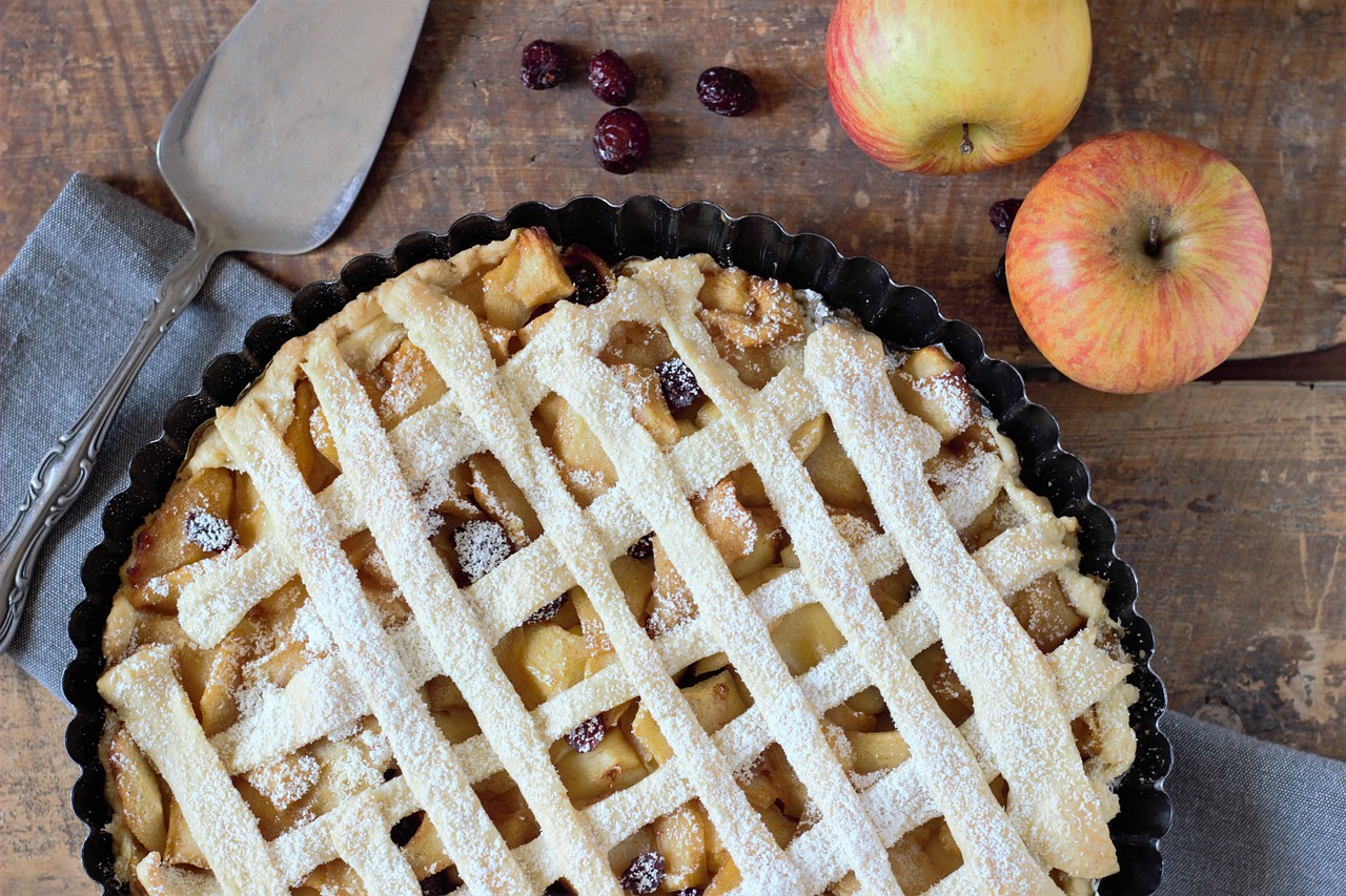 einladung zum essen apple pie 5479993 1280