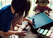 batterie a bottone allarme per i bambini nel 2026 il triplo dei casi rispetto allo scorso anno 2